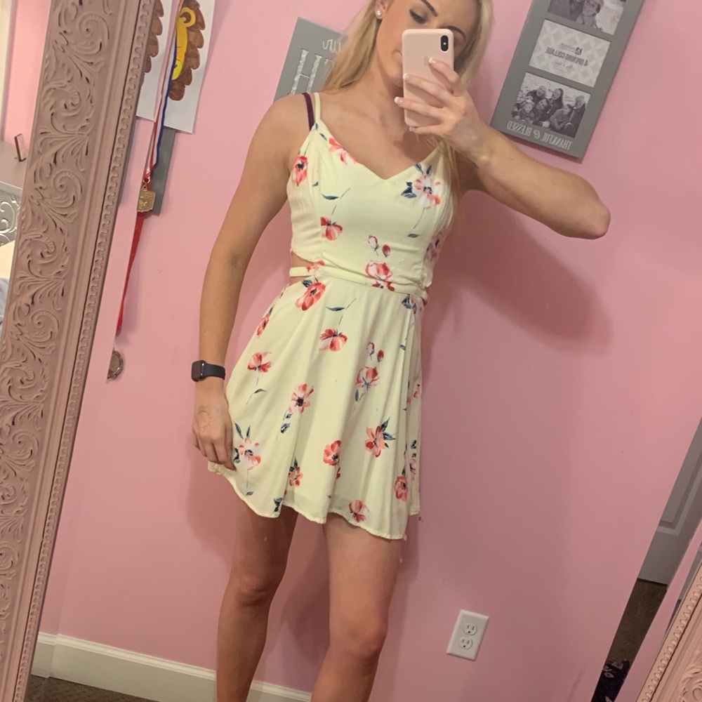 Floral yellow dress